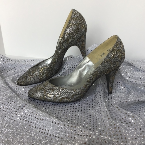 SPECIAL OCCASION SAUGUS SHOES Sz 5 GOLD SILVER VINTAGE - Picture 1 of 7